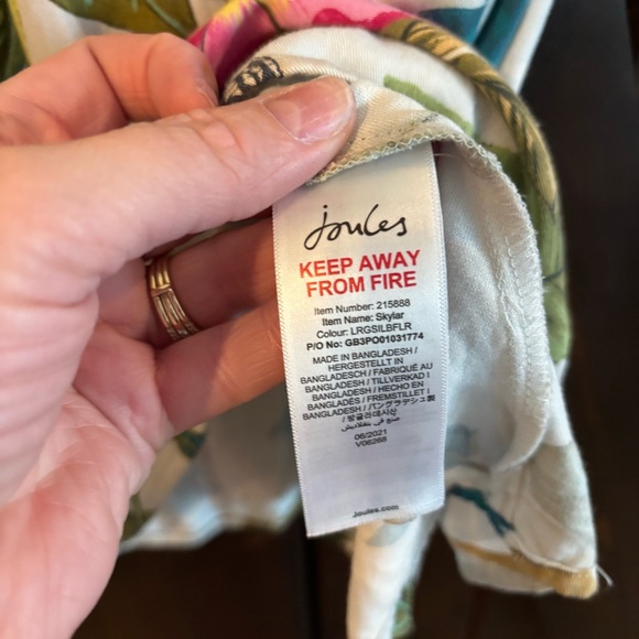 ❗️Joules Skylar Long Sleeve Dress Light Gray Pink Green Floral Butterflies 12 - Picture 8 of 12